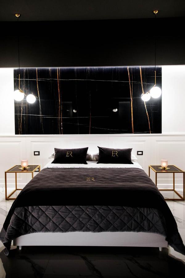 Élite Rooms Naples Extérieur photo