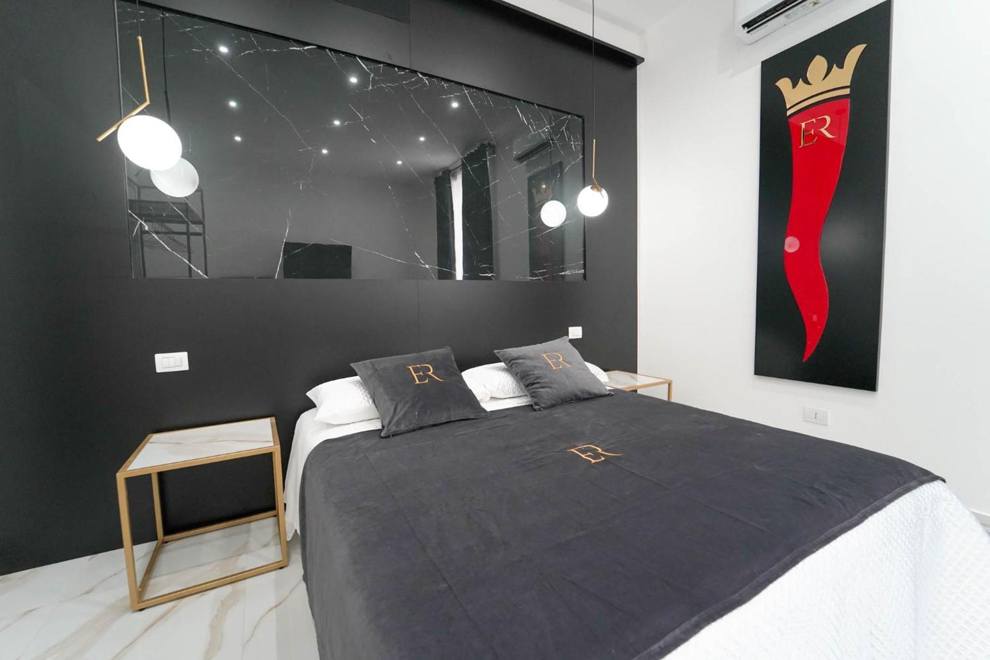 Élite Rooms Naples Extérieur photo